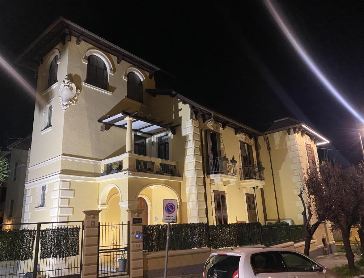 Il Palazzo - Luxury Home & Event 코센차 외부 사진